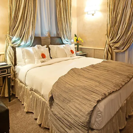 Otel Barocco 4*