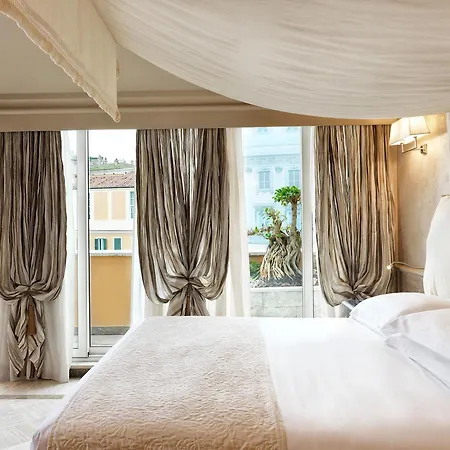 Otel Barocco 4*